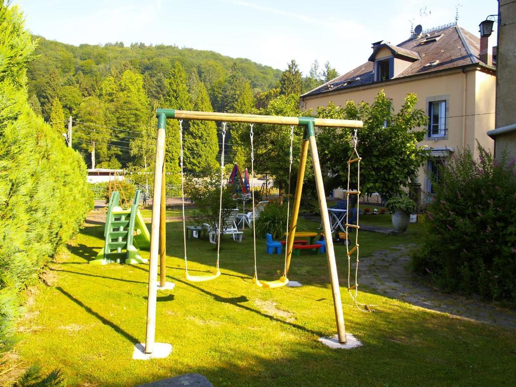 Aux Studios Du Parc Plombières-les-Bains Exterior foto